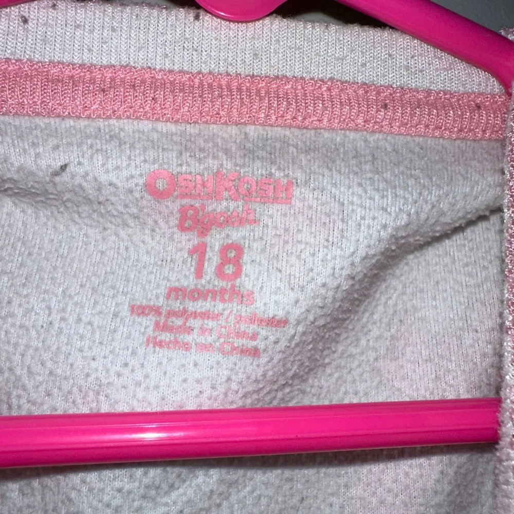 Baby Girl OshKosh Carter's Pajama Sleepers Set 0-9M 18M lot of 2 stains pilling